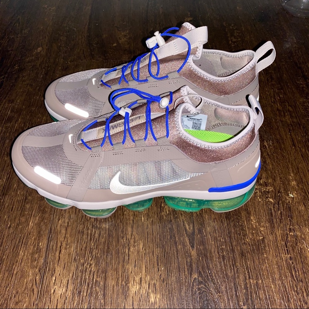 Never worn don’t have original box